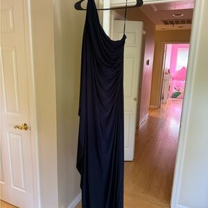 Elegant Navy Blue Evening Gown